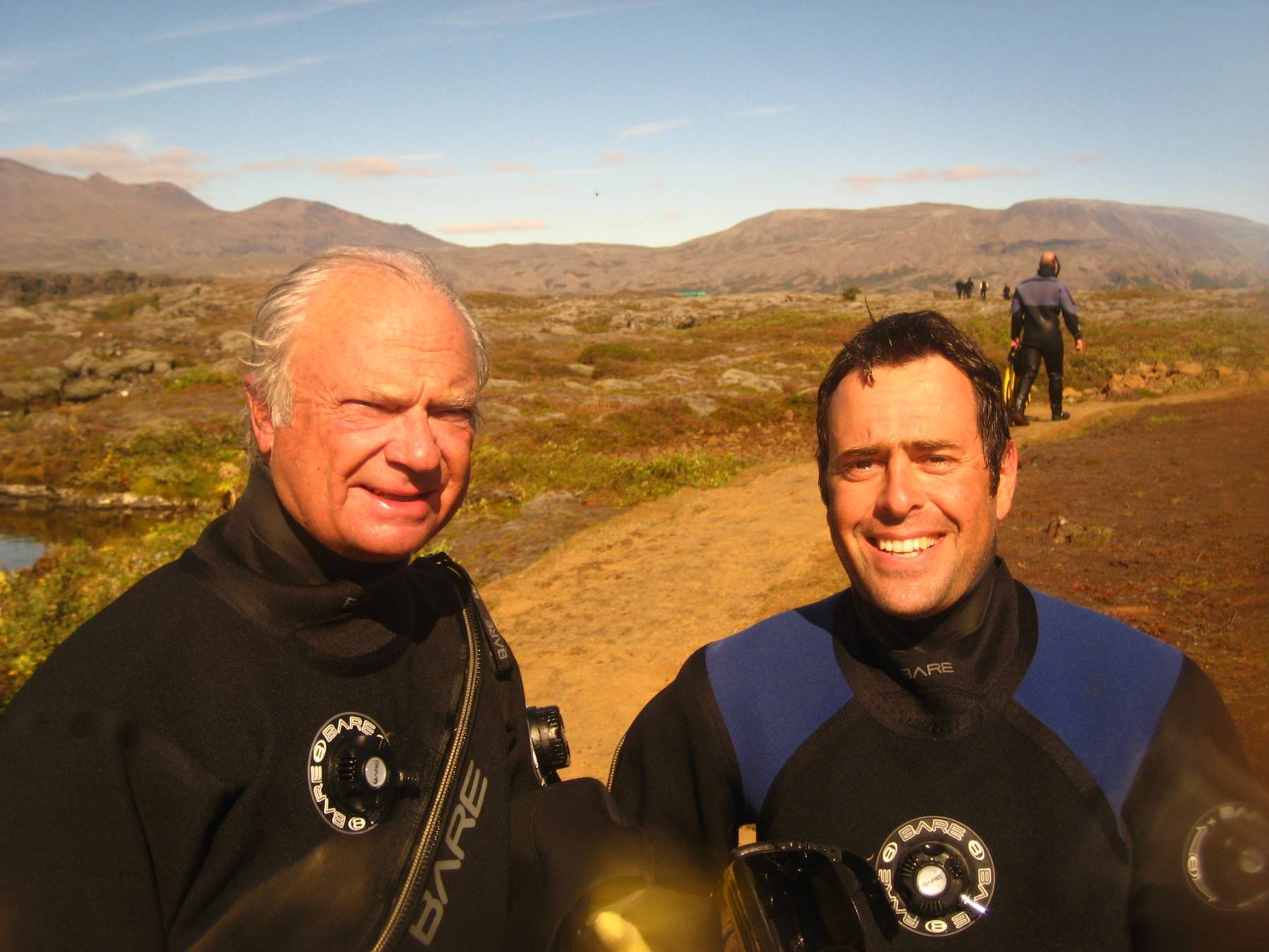 karl-gustaf-king-of-sweden-snorkeling-iceland