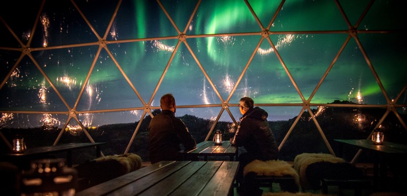 aurora-basecamp-iceland-lounge-830x400.jpg