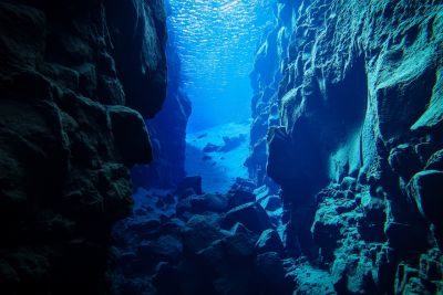 dive.is-dry-suit-academy-icelandic-dream-diving-adventure-iceland-400x267-q80.jpg