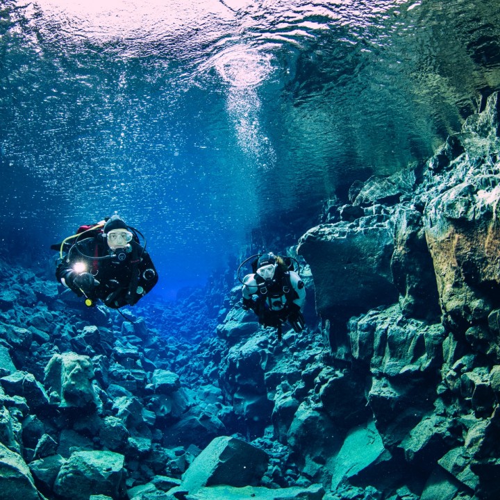 davidsgja-dive-tour-diveis-iceland-720x720.jpg