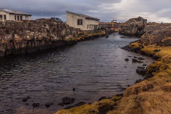 Bjarnagjá fissure dive site in Reykjanes, Iceland