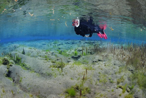 River snorkeling dive.is diamond circle north iceland