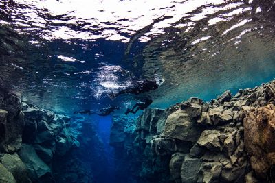 silfra-snorkeling-tour-with-pick-up-from-reykjavik-diveis-iceland-400x267-q80.jpg